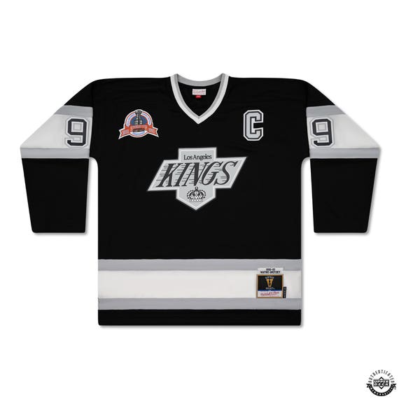 Wayne Gretzky Autographed Vintage Throwback Black Mitchell & Ness 1992-93 Los Angeles Kings Jersey - Miraj Trading