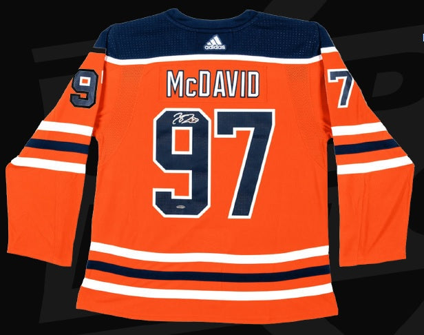 2024-25 Upper Deck Credentials Hockey Hobby Master Case (Case of 20 Boxes)(Pre-Order) - Miraj Trading