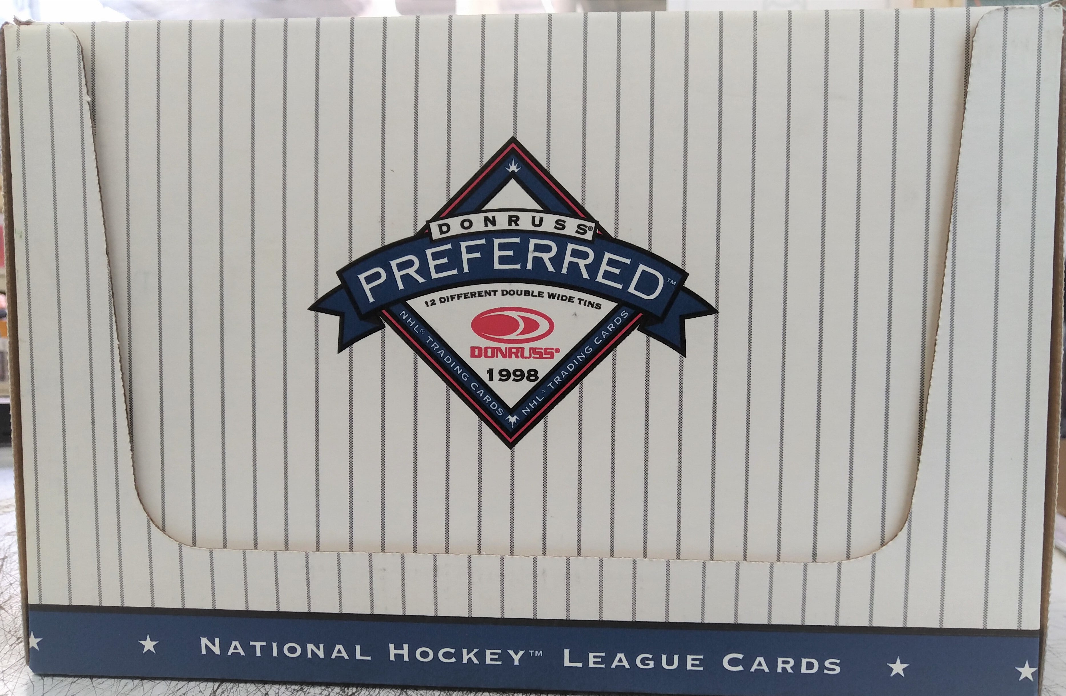 1997-98 Donruss Preferred Precious Metals Hockey Tin Box (24 tins) - BigBoi Cards