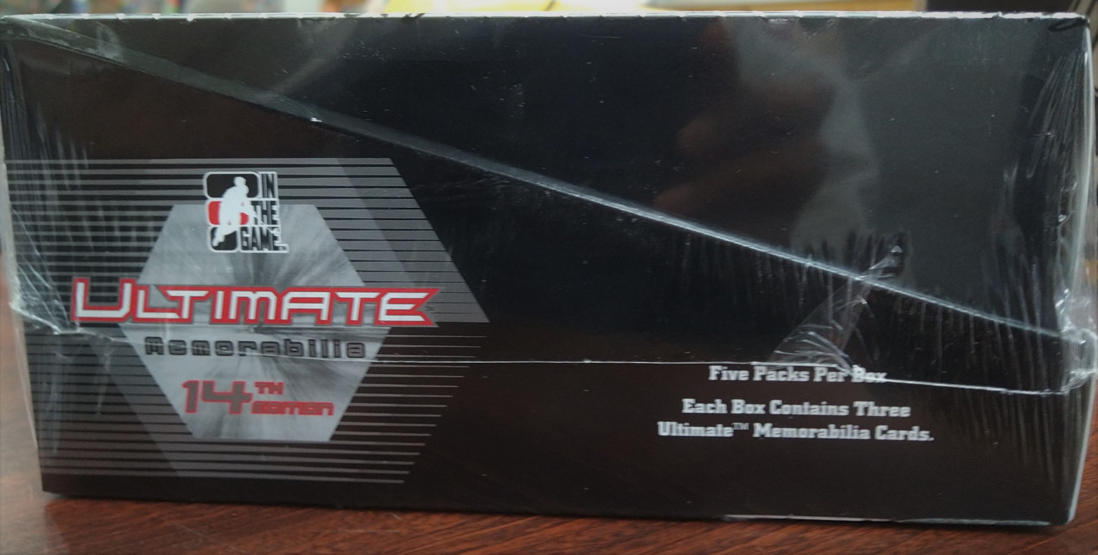2014-15 Leaf Ultimate Memorabilia 14th Edition Hobby (5 Pack Sealed Box) - BigBoi Cards