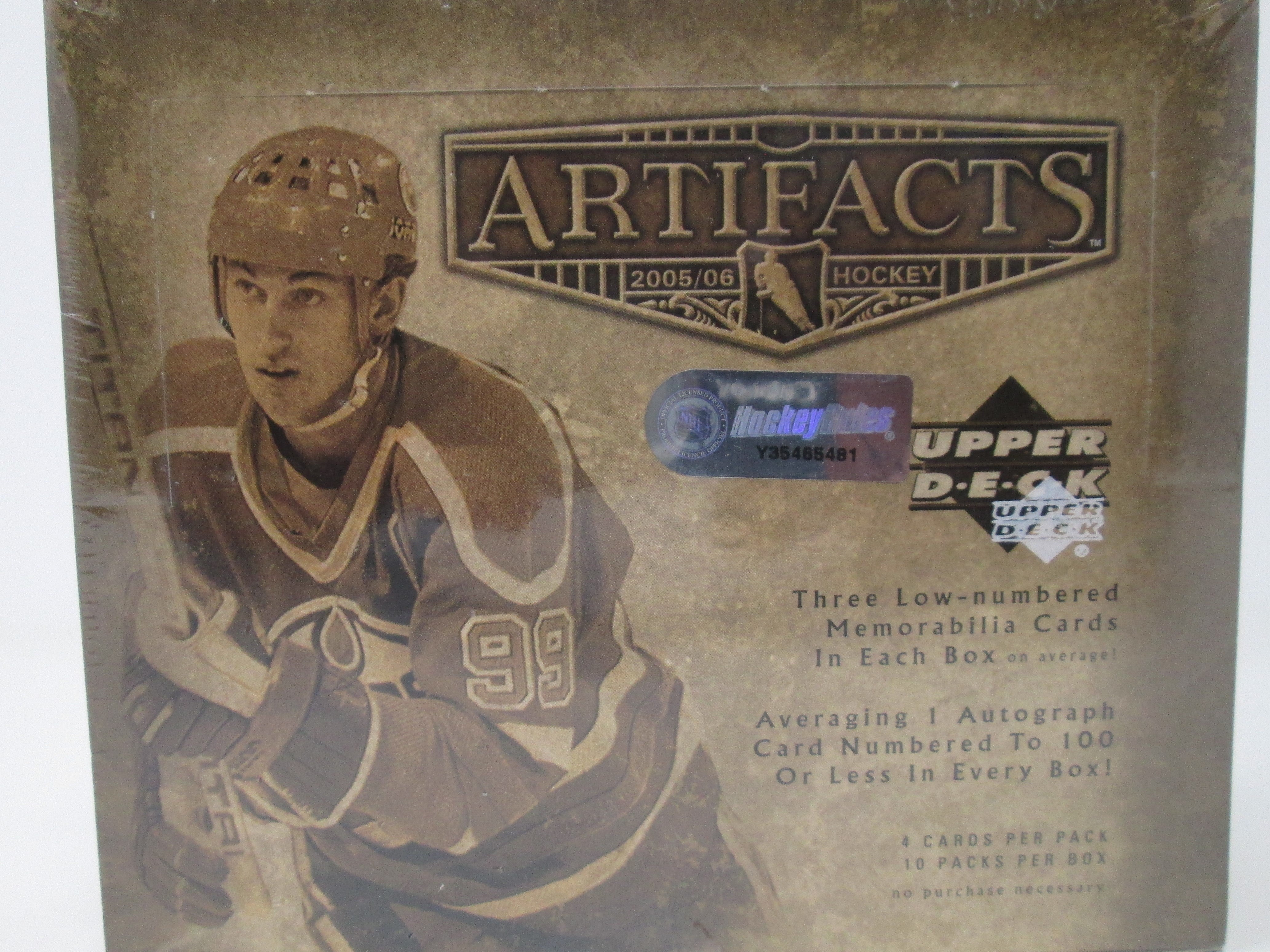 2005-06 Upper Deck Artifacts Hockey Hobby Box - BigBoi Cards