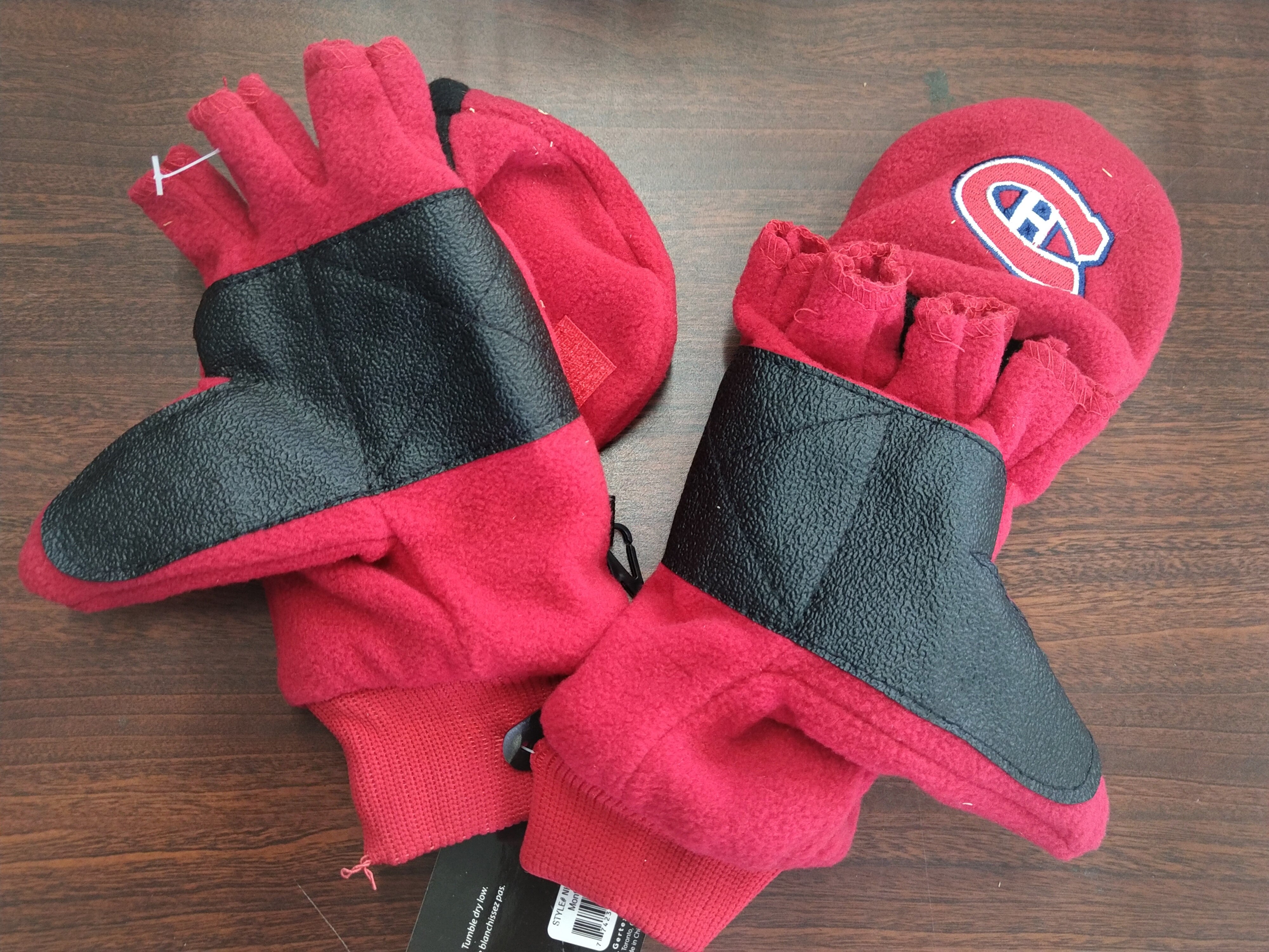 Montreal Canadiens -  Red Kids Gloves (8-16) - BigBoi Cards